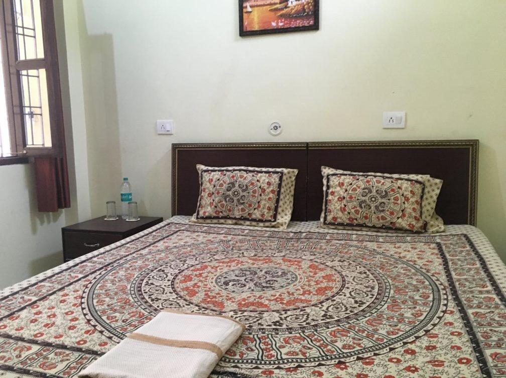 Rishikesh Adiyogi Hotell Eksteriør bilde